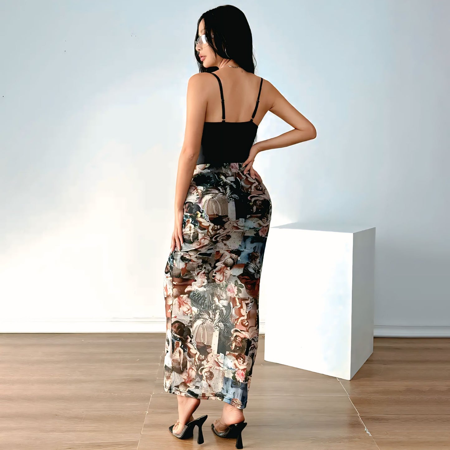 2025 New Fashion Party Dress – Sexy Retro Niche Print Hip-Wrapped Suspender Corset Dress for Women