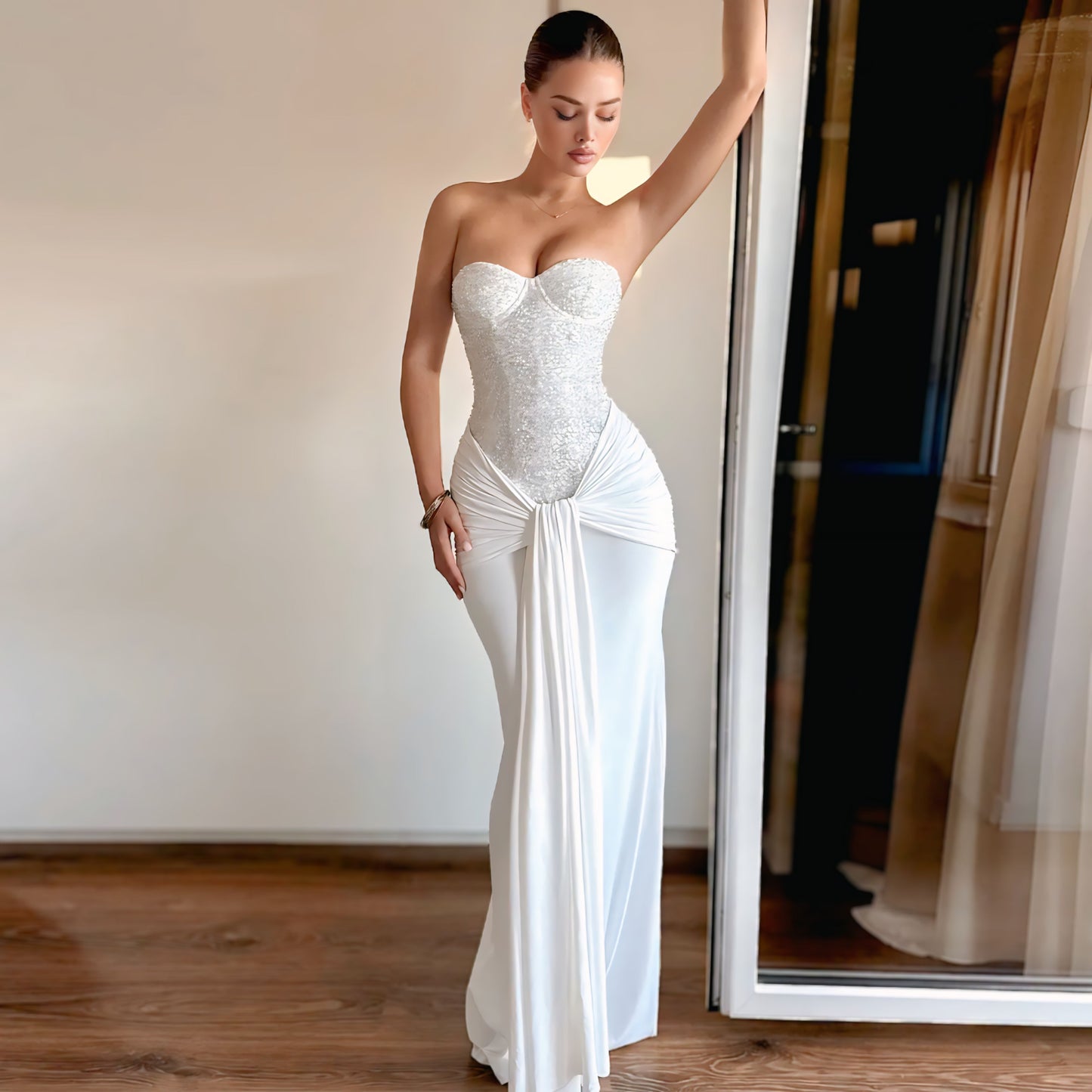 Chic Strapless Maxi Dress – Elegant Pleated Prom & Dinner Gown for Birthday, Party & Club (2025 Edition)