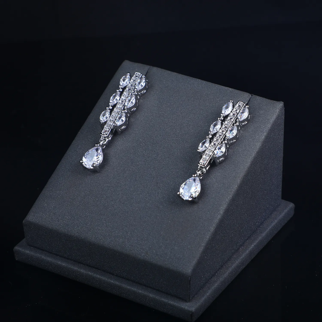 High Quality Fashion Cubic Zirconia 4-Piece Bridal Jewelry Set – Luxury Platinum-Plated Dubai Wedding Set